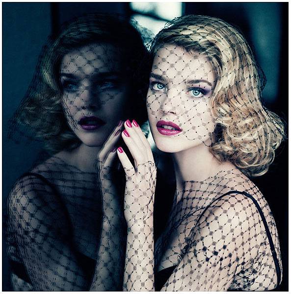 Guerlain-Fall-Autumn-2013-Violette-de-Madame-Collection-1.jpg Guerlain-Fall-Autumn-2013-Violette-de-Madame-Collection-1.jpg