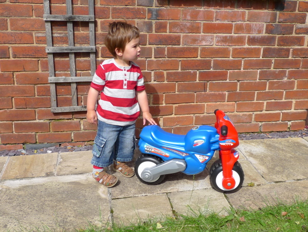 waiting.JPG waiting.JPG