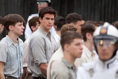 Gale-Hawthorne-in-The-Hunger-Games-570x380 Gale-Hawthorne-in-The-Hunger-Games-570x380