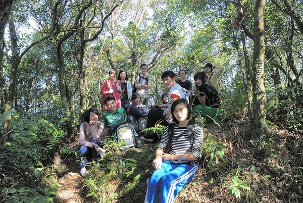 DSC_9866small.JPG DSC_9866small.JPG