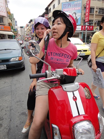 DSC00590small.jpg DSC00590small.jpg