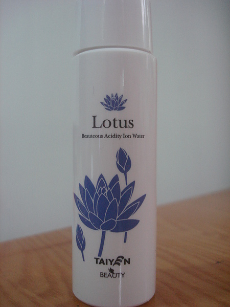 台顏蓮花美肌噴霧水