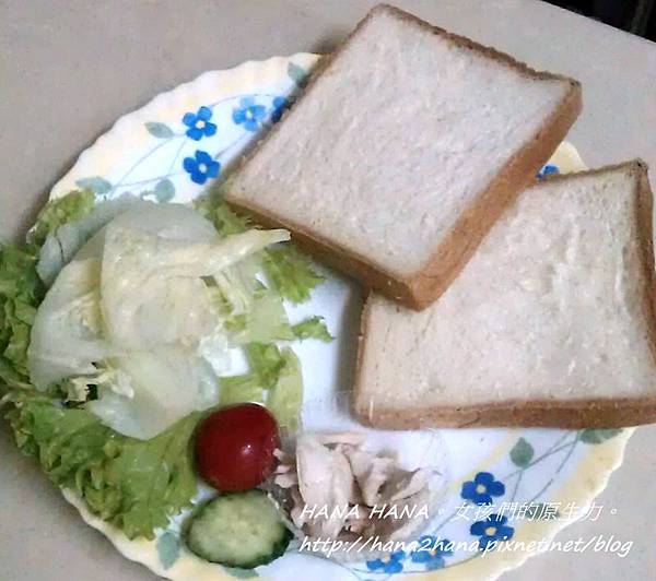 蛋蛋三明治 (1) 蛋蛋三明治 (1)