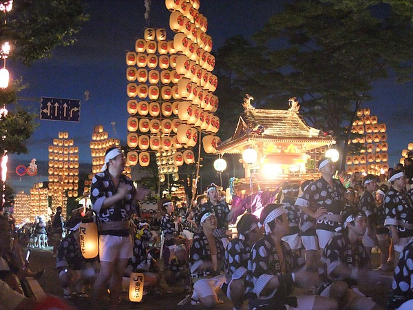 秋田竿燈祭 秋田竿燈祭