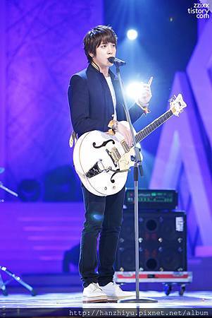 111122_yh_01.jpg 111122_yh_01.jpg