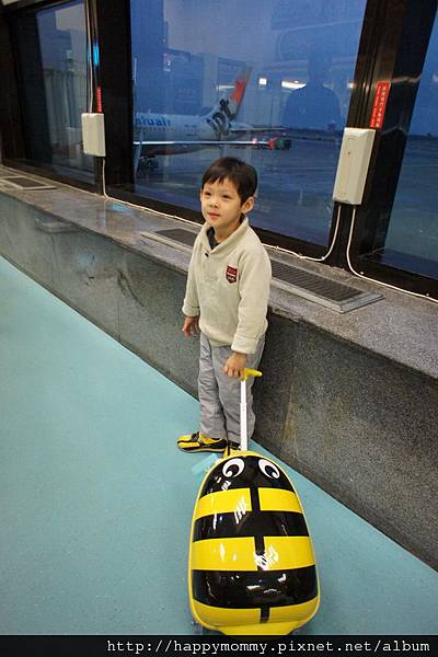 2012.12.22 廉價 航空捷星航空JetStar 初體驗 台北往大阪 (1) 2012.12.22 廉價 航空捷星航空JetStar 初體驗 台北往大阪 (1)