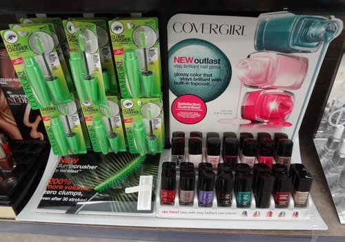 CoverGirl Outlast Stay Brilliant Nail Gloss Collection 1.jpg