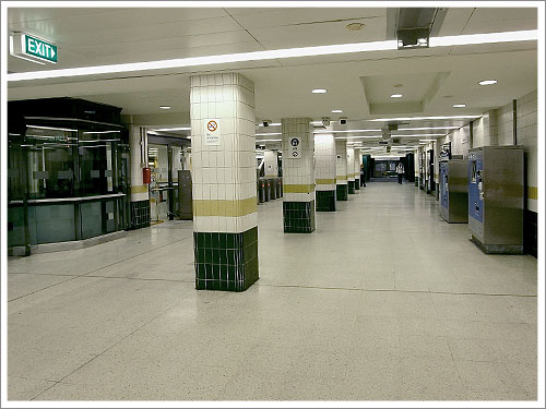 Sydney-Central station-01.jpg