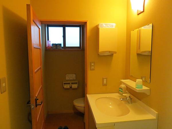 IMG_0487.JPG IMG_0487.JPG