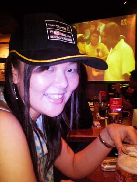 Johnnie Walker紀念品帽(前一百名入場)