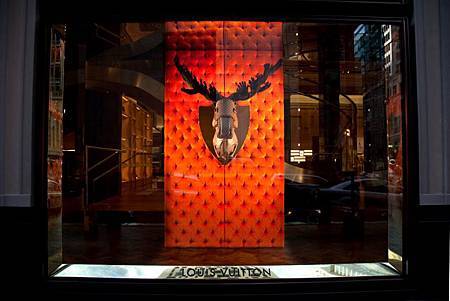 Louis_Vuitton_Sydney_Maison_Store_Windows_014.jpeg