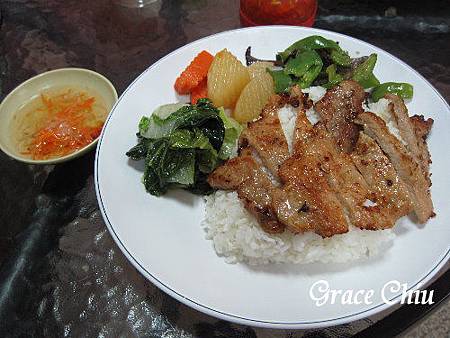 越式烤肉飯 越式烤肉飯