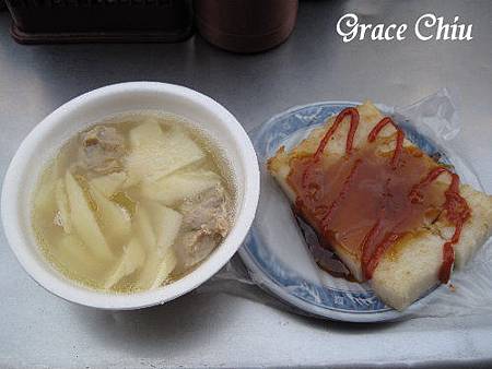 艋舺西昌街地藏王廟前~蘿蔔糕.菜頭貢丸湯/竹筍貢丸湯 艋舺西昌街地藏王廟前~蘿蔔糕.菜頭貢丸湯/竹筍貢丸湯