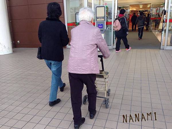 1604639_613058275425925_1715470410_n 1604639_613058275425925_1715470410_n