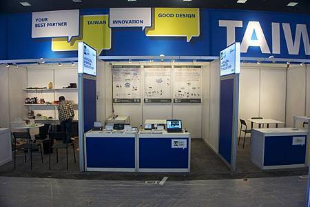 UniSVR DSC02079-mac.jpg