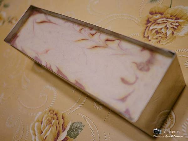 蜂蜜燕麥牛奶皂038-wm.JPG
