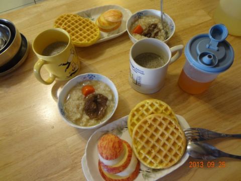 今日早餐(102.9.25) 今日早餐(102.9.25)