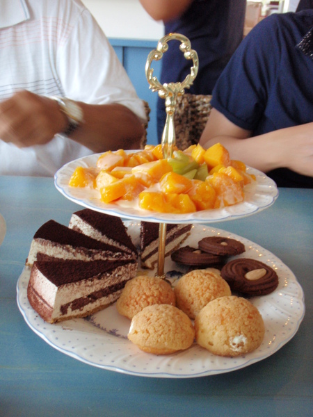 花蓮提拉米蘇.脆皮泡芙與好吃的芒果,超豐盛的下午茶
