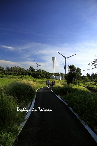 9907100301.JPG 9907100301.JPG