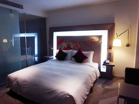 房間1.jpg 房間1.jpg