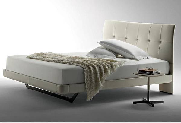 auroradue_gallery4_Man auroradue_gallery4_Man