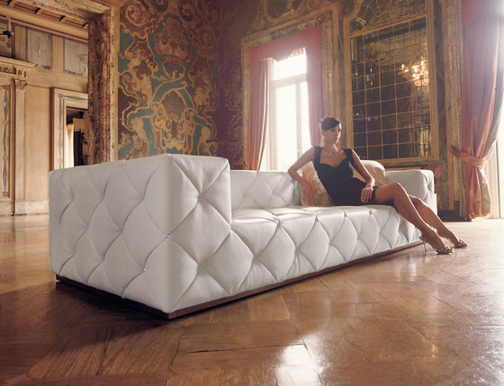 Longhi sofa-Must-4