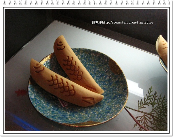 FISHCAKE.jpg FISHCAKE.jpg