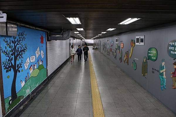 首爾車站地下道 首爾車站地下道