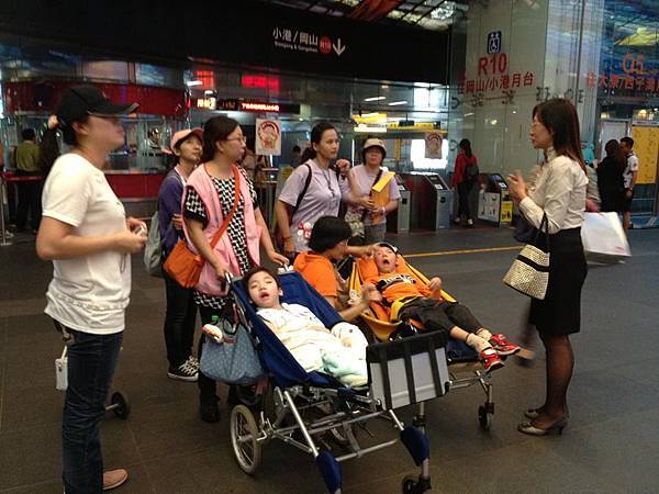 1377457_711380065553819_1836745898_n.jpg 1377457_711380065553819_1836745898_n.jpg