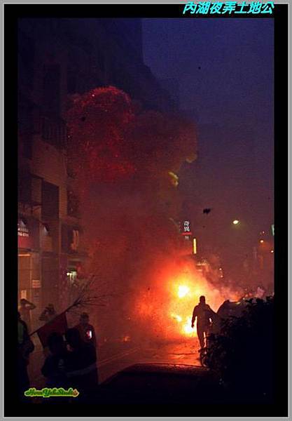夜弄土地公08.jpg