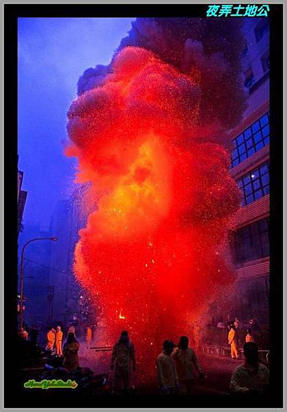 夜弄土地公11.jpg