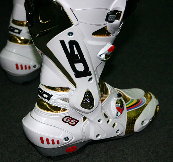 rider06.jpg rider06.jpg