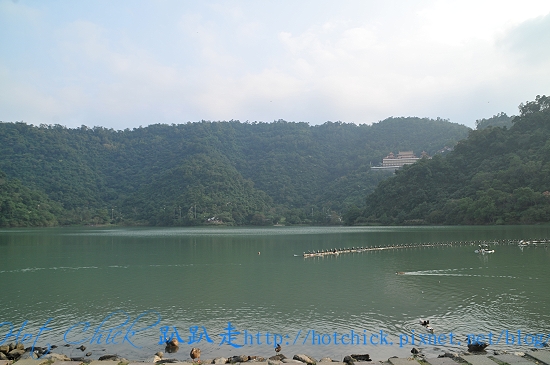 lake01.jpg lake01.jpg