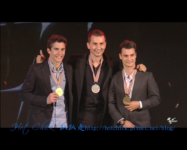 AWARD01.jpg AWARD01.jpg
