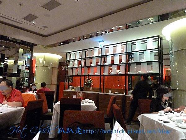 hong02.jpg hong02.jpg