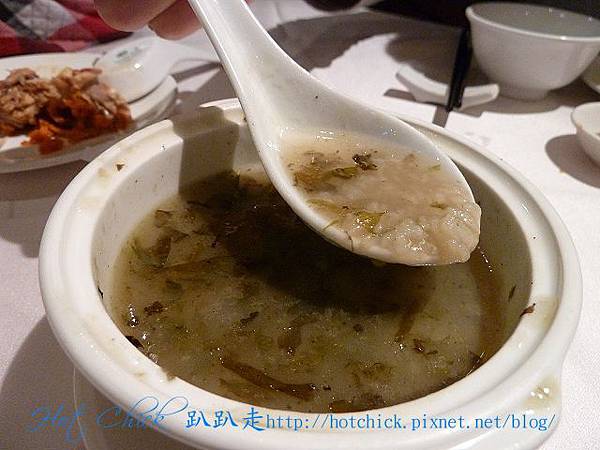 hong13.jpg hong13.jpg