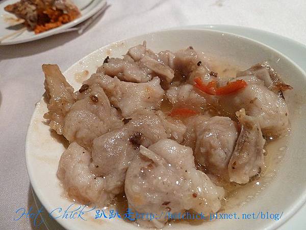 hong16.jpg hong16.jpg