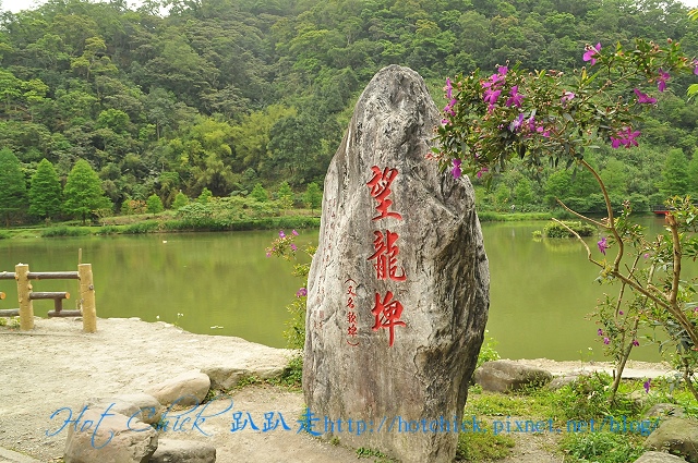 lake01.jpg lake01.jpg