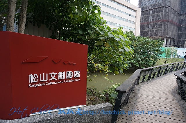 disney02.jpg disney02.jpg