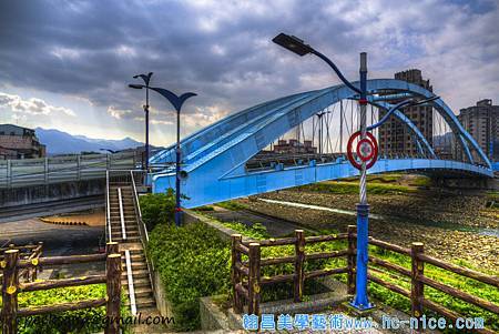 上河三峽八安橋