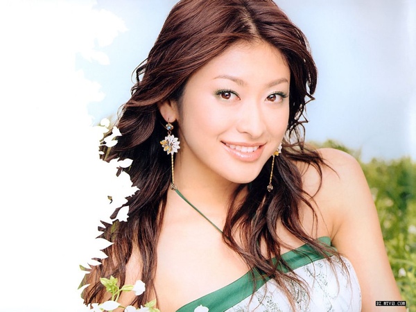 山田優