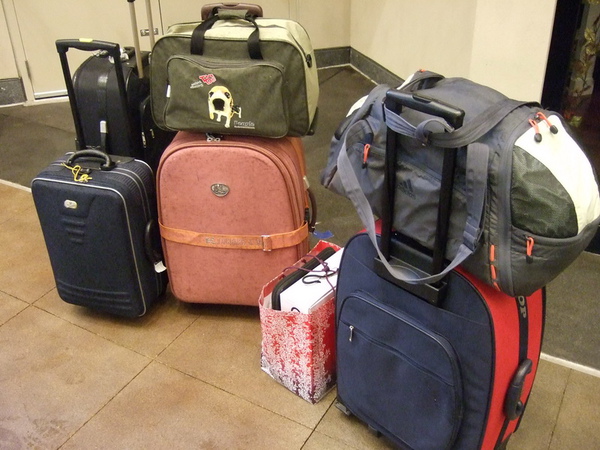 1130 (0) 行囊們.JPG