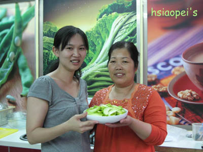 090514又是在拍麵1-和麗珠老師.jpg 090514又是在拍麵1-和麗珠老師.jpg