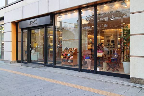 IMG_7354.jpg IMG_7354.jpg