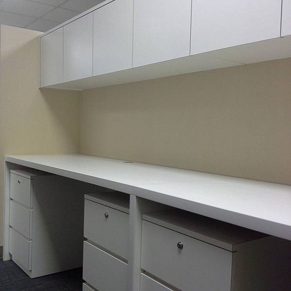 麥當勞總公司五樓辦公室修改工程9