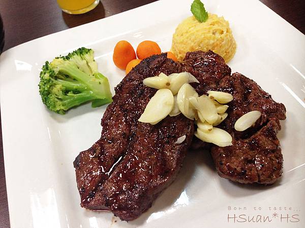 鐵牛原味炭烤牛排 (1).JPG 鐵牛原味炭烤牛排 (1).JPG