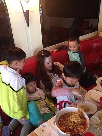 IMG_158615817172184[1]