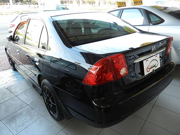 華南汽車中古車二手車小型車 2001年honda 本田ferio 黑色1700cc Sum華南汽車廣場 Pchome 個人新聞台