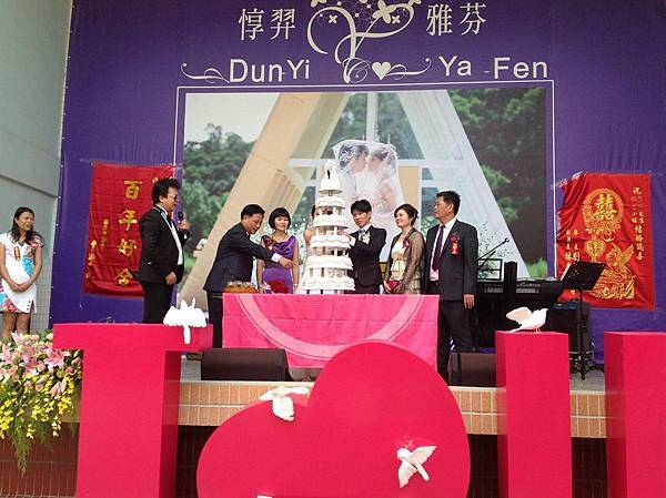 12~1094736_384917588302749_955031651_o