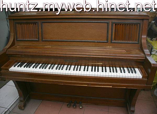 高雄鋼琴調音搬運維修回收購中古YAMAHA數位鋼琴二手KAWAI電子琴Roland 高雄鋼琴調音搬運維修回收購中古YAMAHA數位鋼琴二手KAWAI電子琴Roland